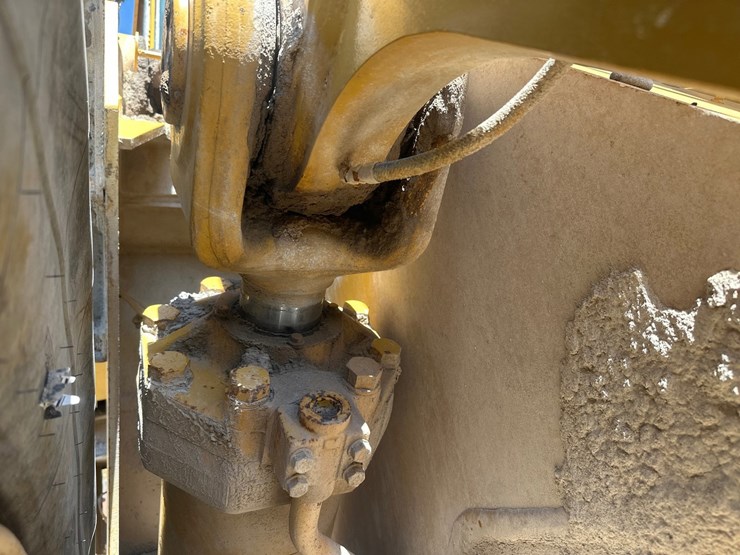 caterpillar-988f-image-21