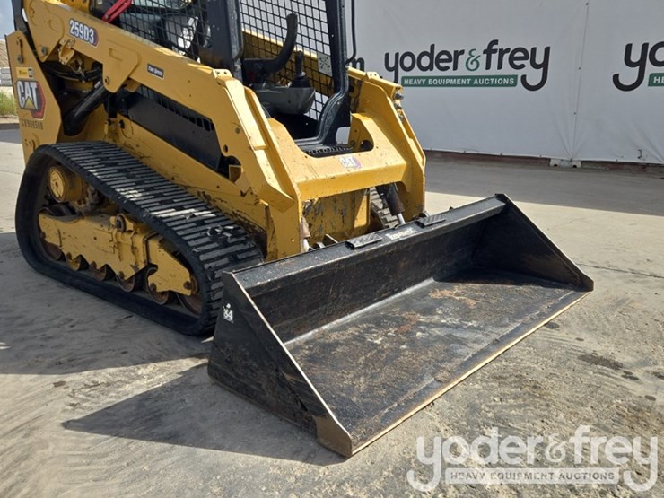 2019-caterpillar-259d3-image-17