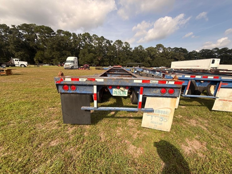 1972-strick-container-chassis-image-5