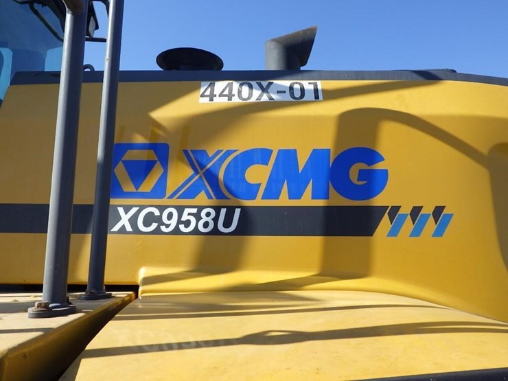2022-xcmg-xc958u-image-31