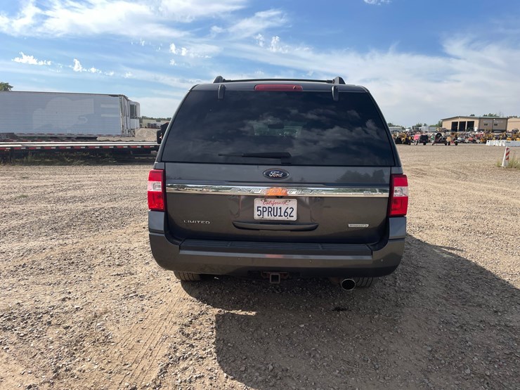 2017-ford-expedition-image-4
