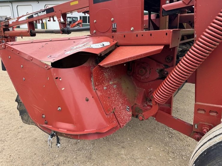 new-holland-1431-image-10