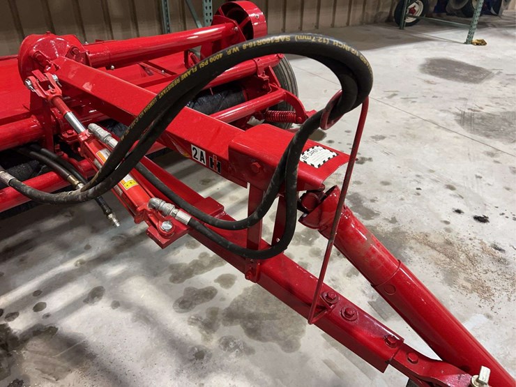 international-harvester-2a-6’-hay-conditioner-image-8