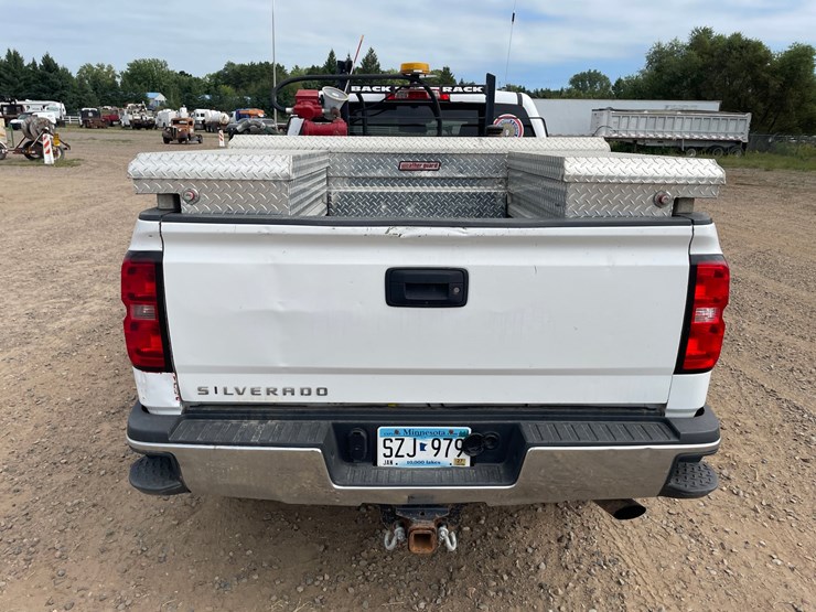 2019-chevrolet-2500-image-4