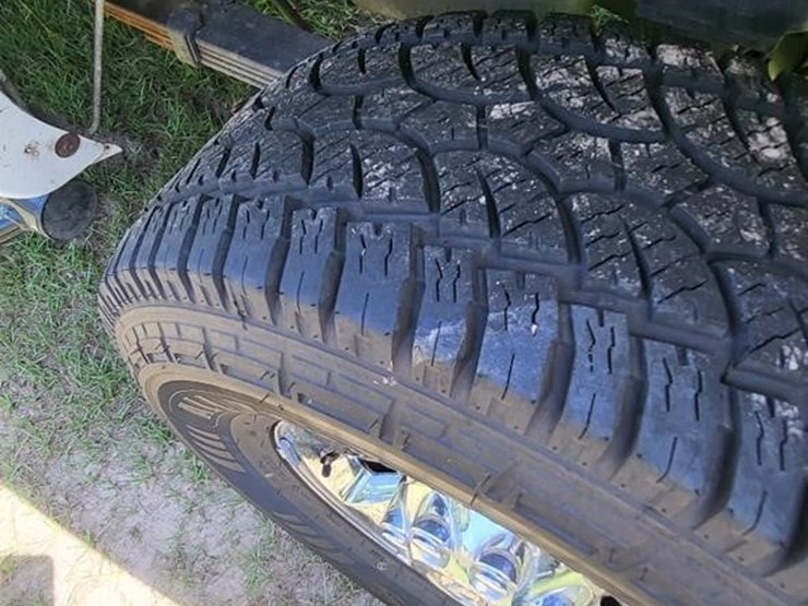 2008-dodge-2500-image-16