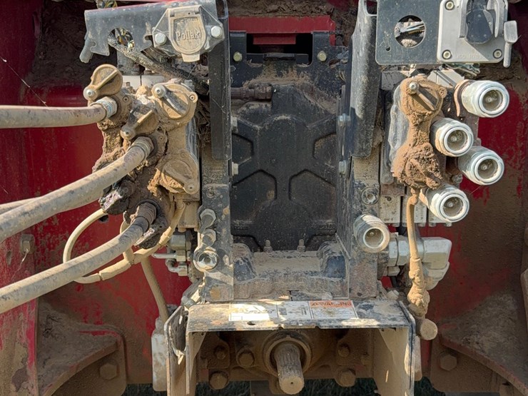2011-case-ih-steiger-500-hd-image-4