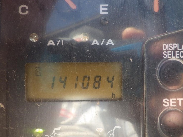 deere-330c-lc-image-49