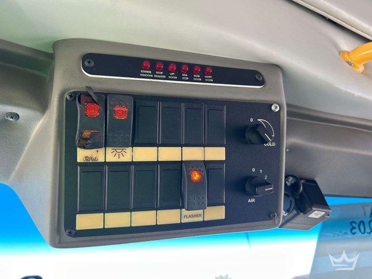 ford-e450-image-17