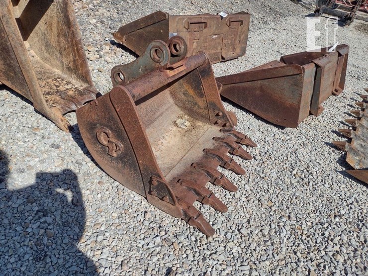 cp-36-inch-clean-out-bucket-image-1