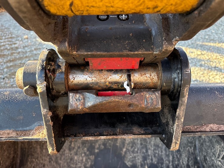 2020-caterpillar-306cr-image-37