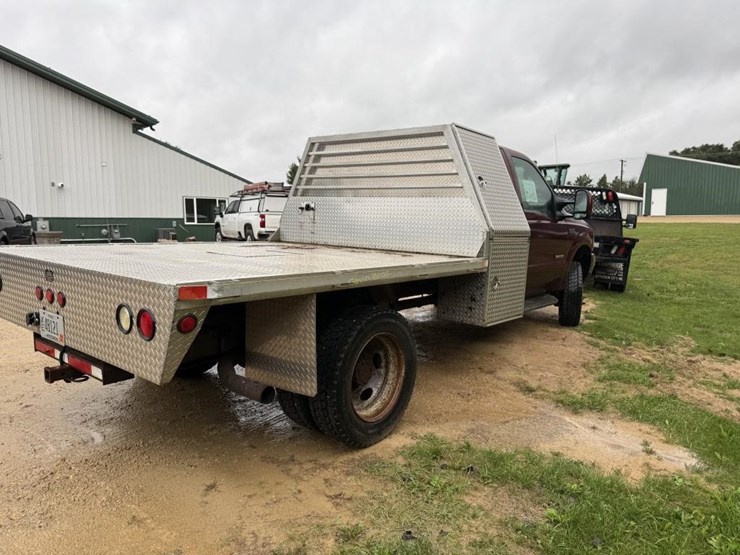 2004-ford-f450-image-3