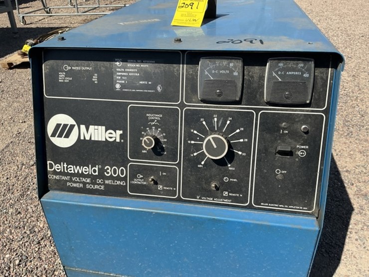 miller-deltaweld-300-dc-welding-source-image-5