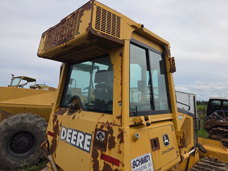 2004-deere-650h-xlt-image-36