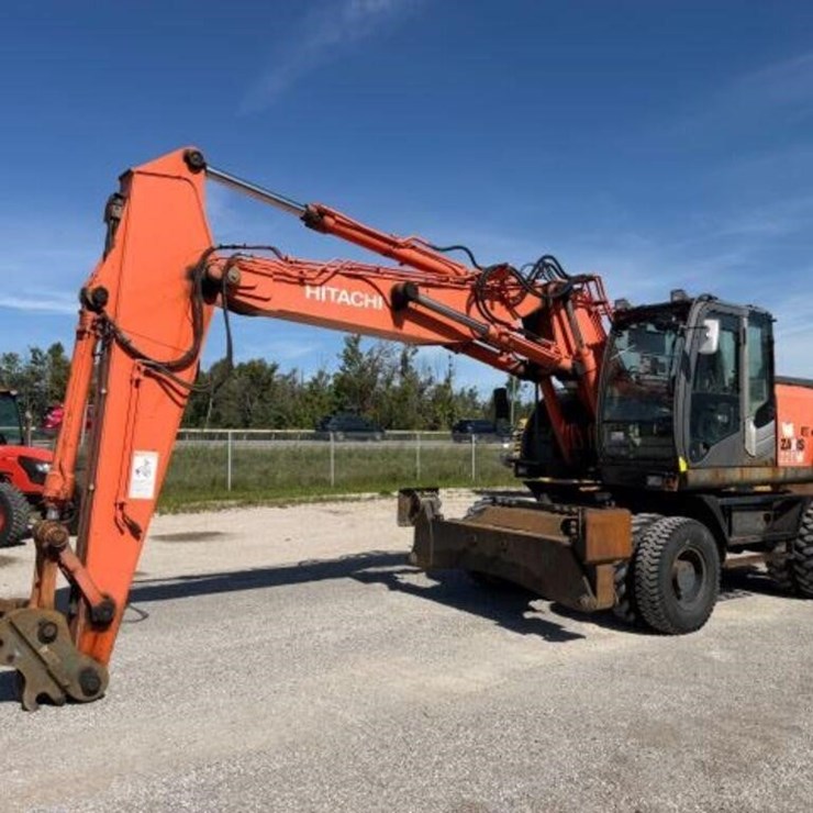2014 HITACHI ZX220W-3