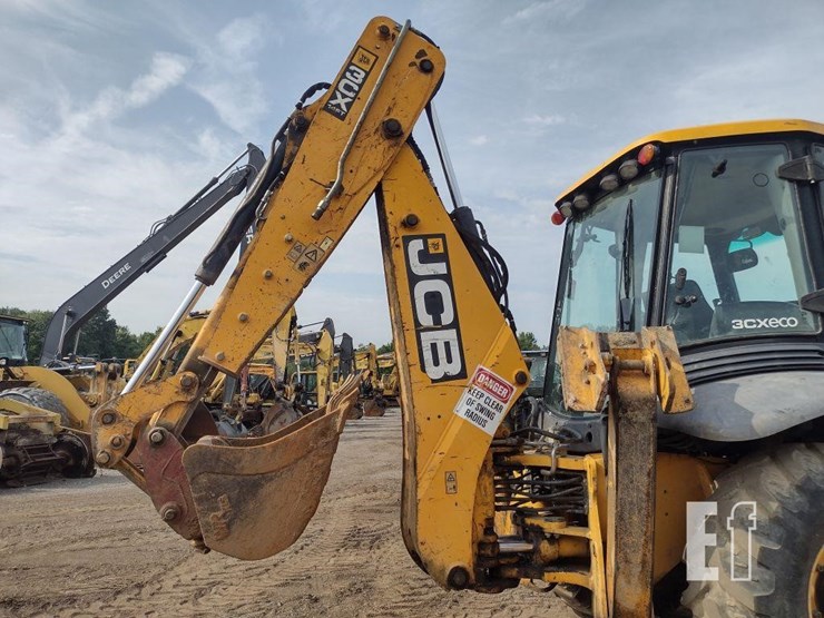 jcb-3cx14-image-29
