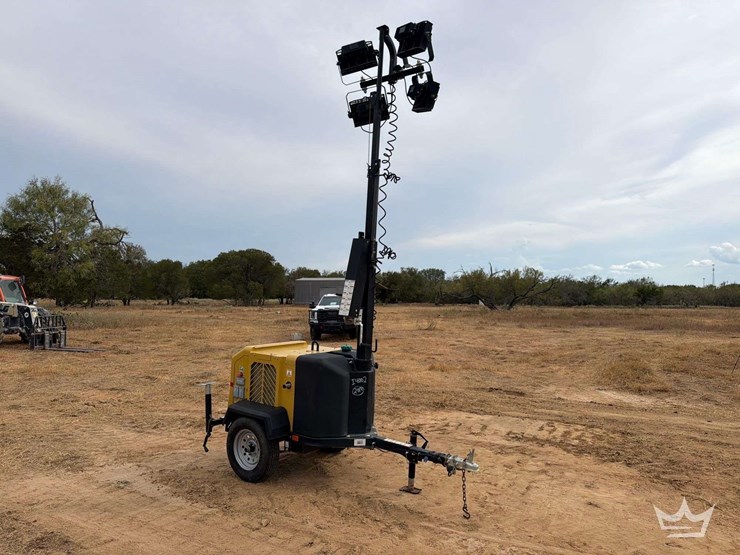 2024-allmand-gr-series-s/a-towable-light-tower-image-2