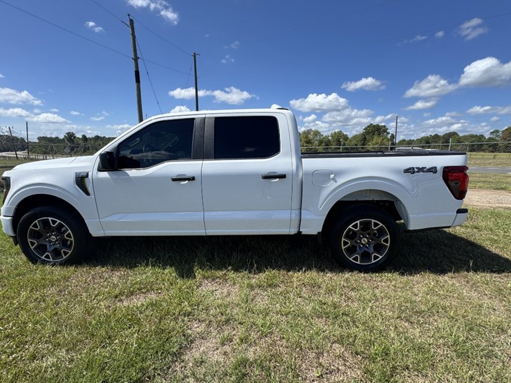 2024-ford-f150-image-8