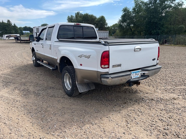 2004-ford-f350-image-3