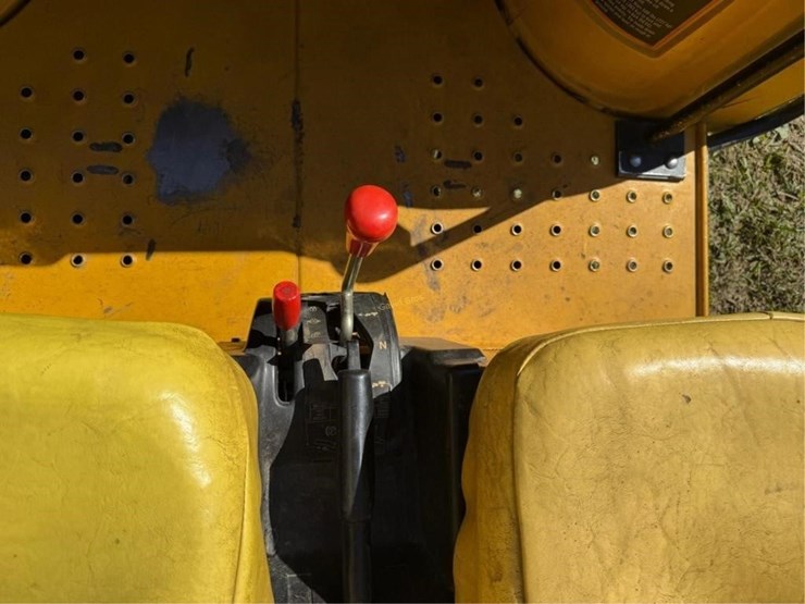 2003-john-deere-worksite-gator-image-8