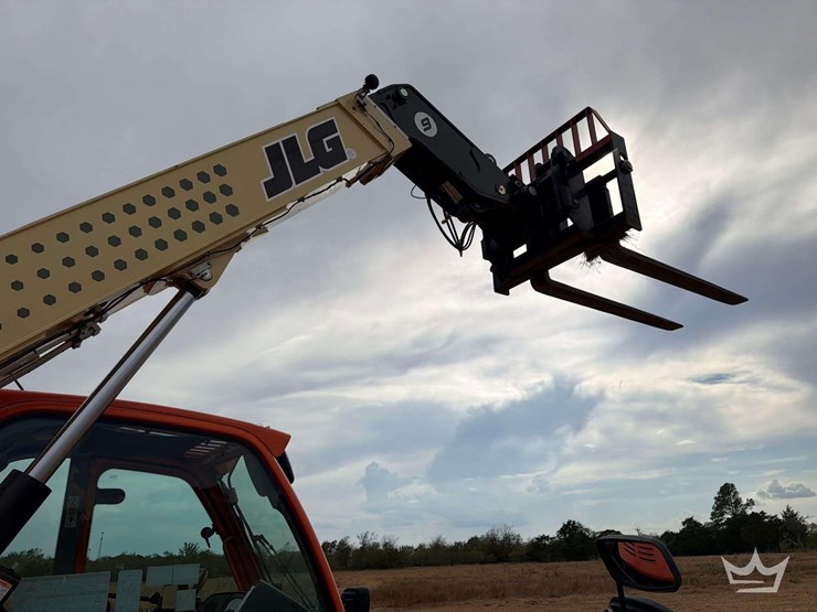 2023-jlg-ag925-8,000lbs-rough-terrain-telehandler-image-15
