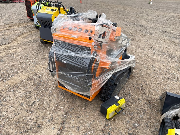 #5511-•-2026-unused-land-honor-mini-skid-steer-loader-image-4