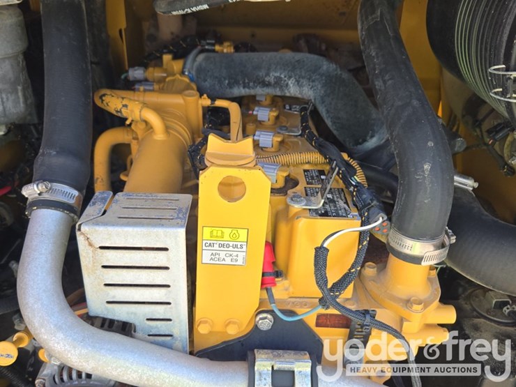 2023-caterpillar-259d3-image-38