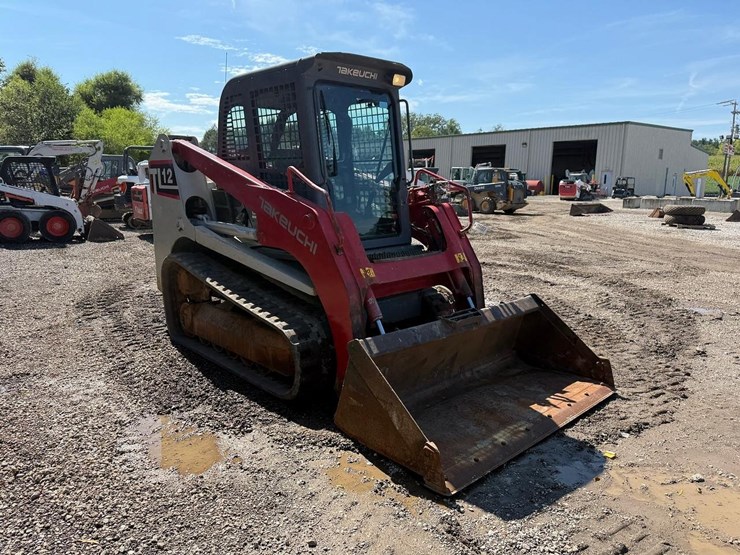takeuchi-tl12-image-6