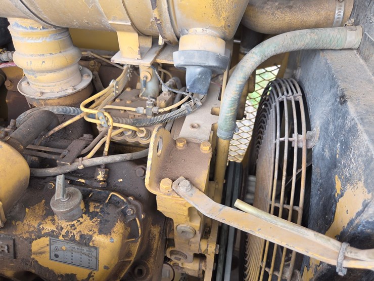 caterpillar-cp-553-image-25