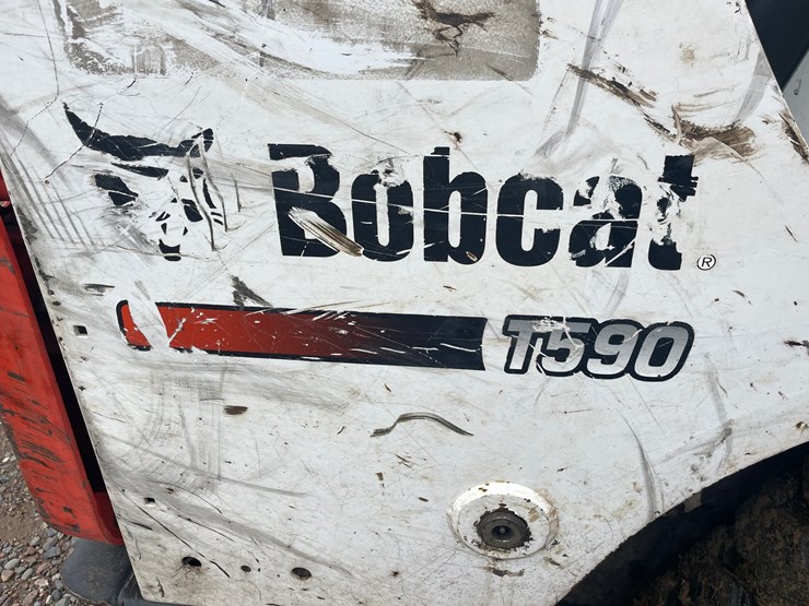bobcat-t590-image-14