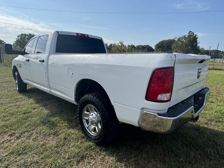 2018-dodge-3500hd-image-7
