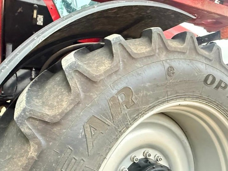 2024-case-ih-trident-5550-image-21