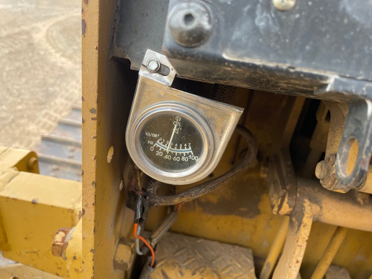 caterpillar-d5c-image-34