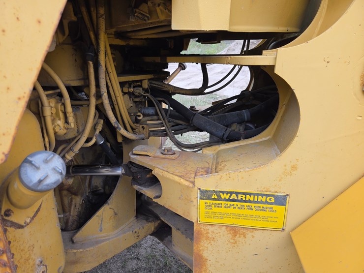 caterpillar-950e-image-21