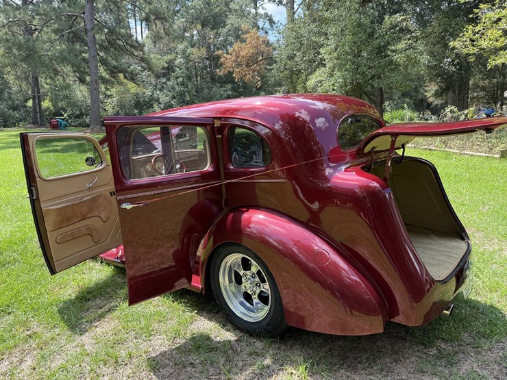 1937-custom-built-image-28