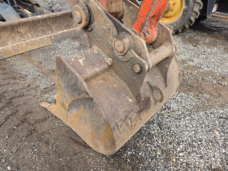 kubota-kx080-4-image-12