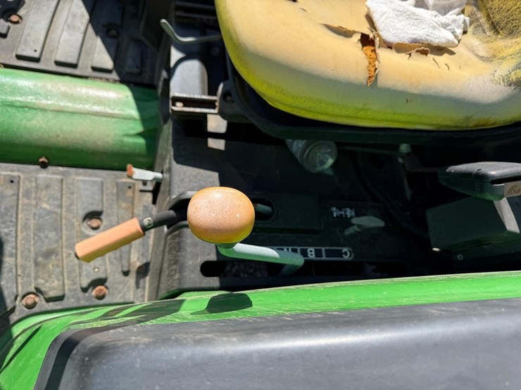 2018-john-deere-4066m-image-24