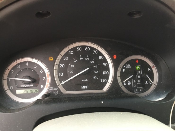 2008-toyota-sienna-ce-image-9