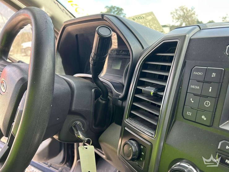 2018-ford-f150-image-16