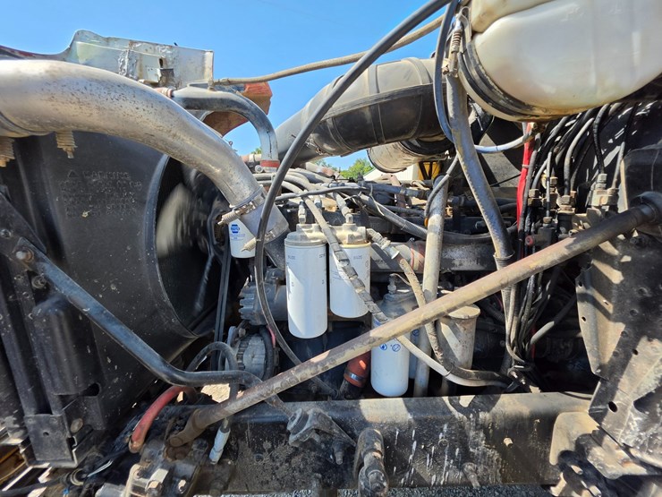 1997-mack-ch600-image-58