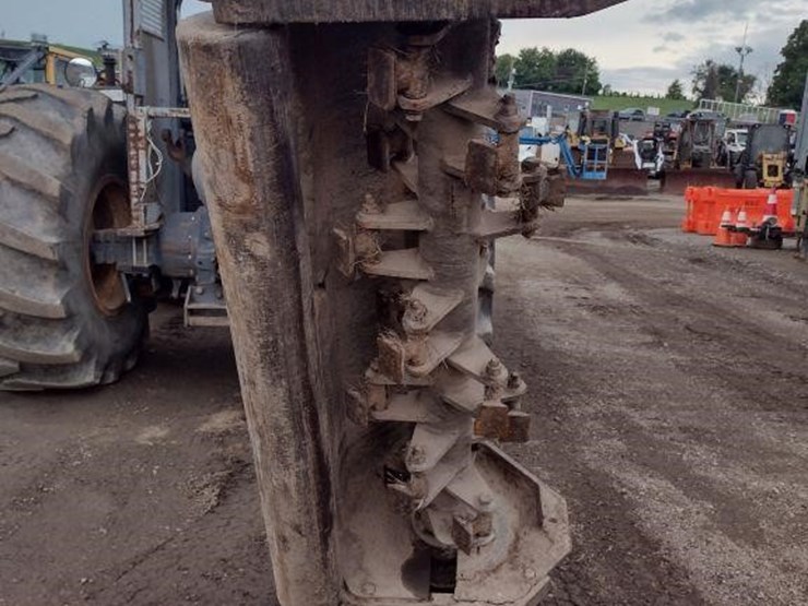 2002-new-holland-7610s-image-31