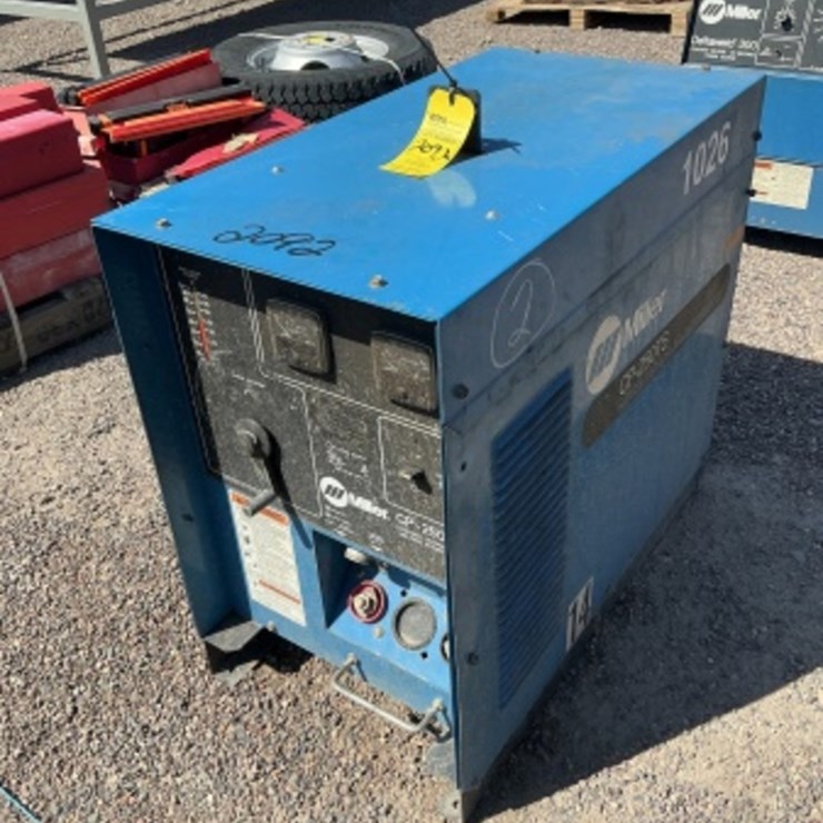 MILLER CP-250 TS DC ARC WELDING SOURCE