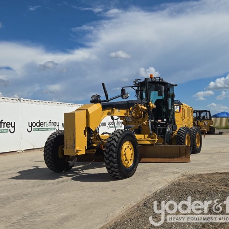 2015 CATERPILLAR 140M3 AWD