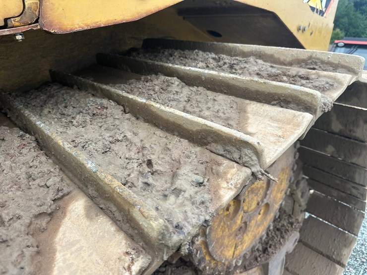 caterpillar-d6t-lgp-image-78