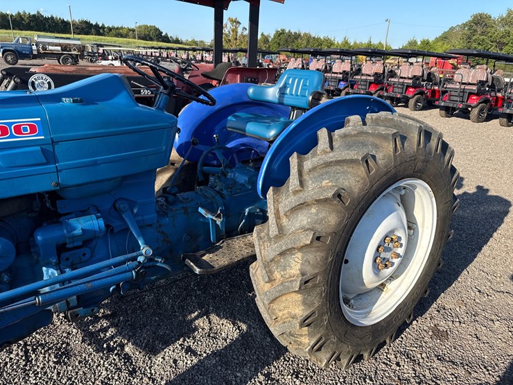ford-3000-image-13