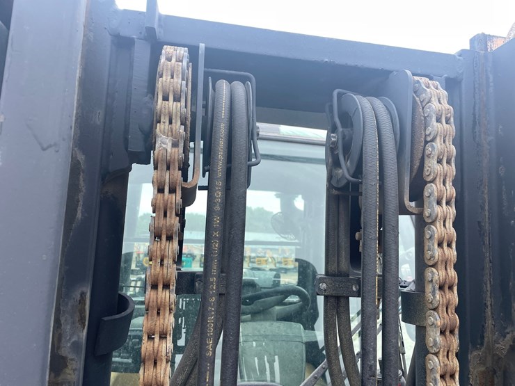 #1062-•-yale-veracitor-90vx-forklift-image-13