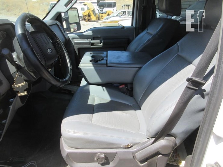 2015-ford-f350-image-8