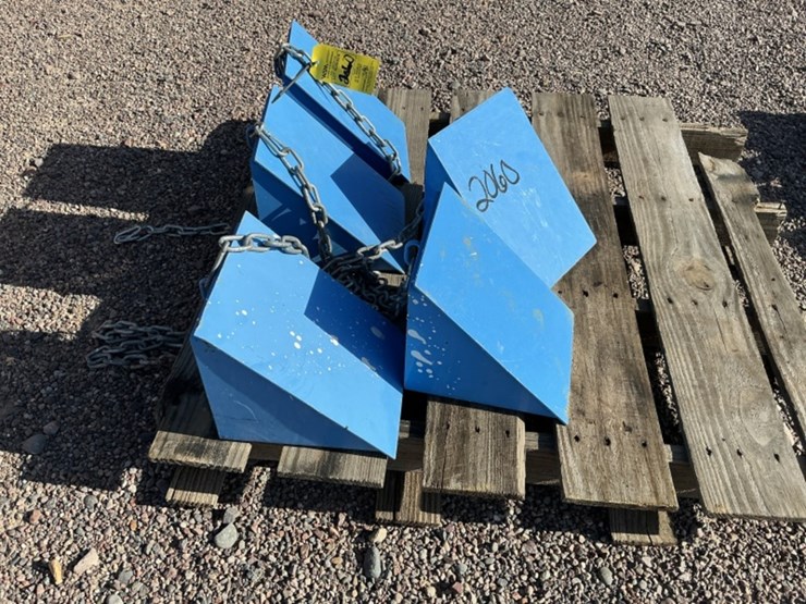 steel-wheel-chocks-image-4