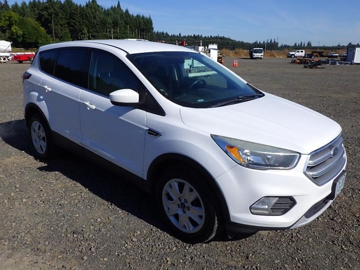 2017-ford-escape-image-7