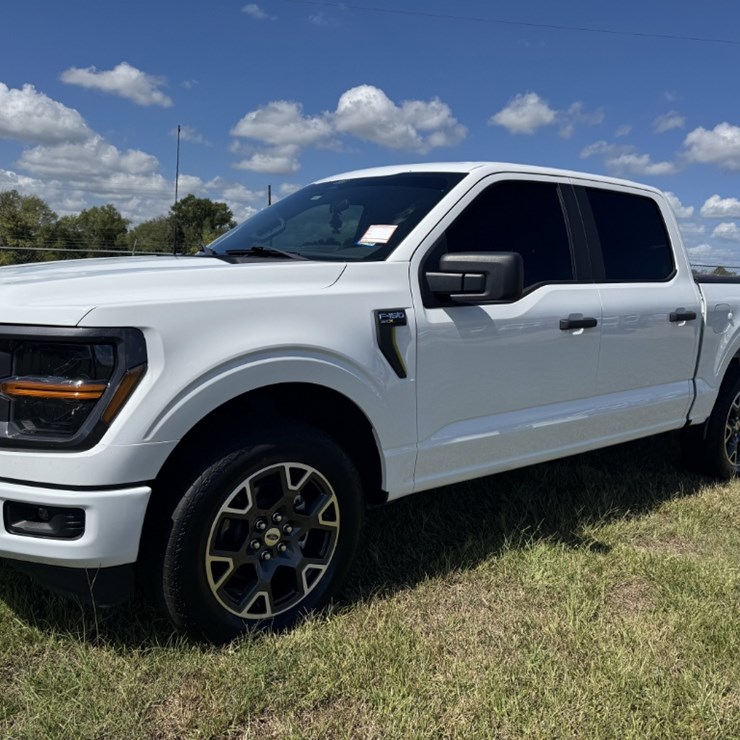 2024 FORD F150