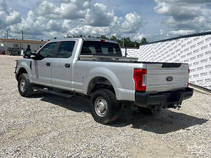 2017-ford-f250-image-4